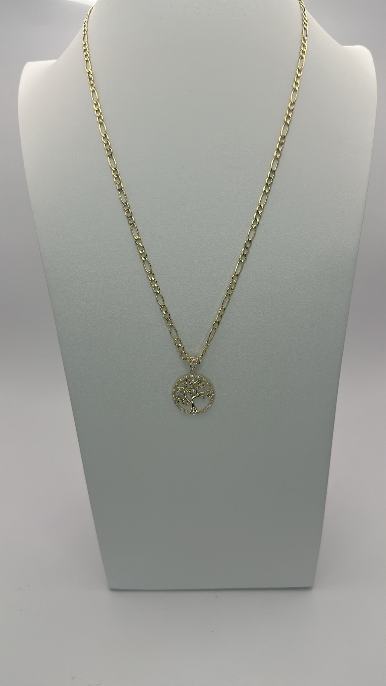 Figaro chain and tree of life pendant