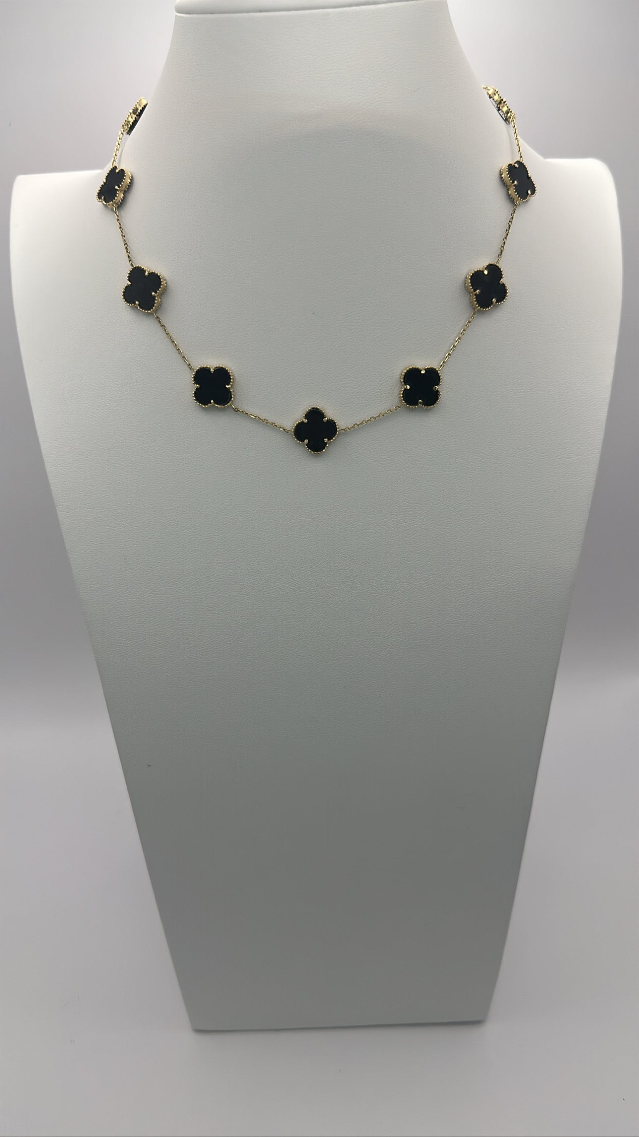 Clover fancy necklace black